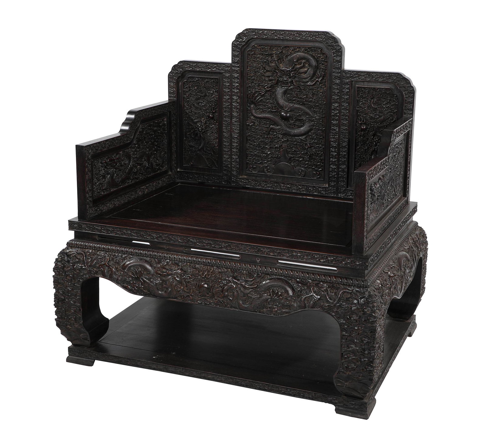 In the Qing Dynasty, the red sandalwood dragon pattern throne (1 of 12)