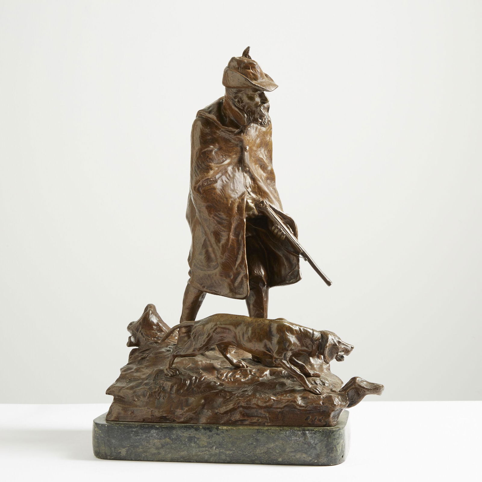 OSCAR HERTEL Chasseur et son chien Épreuve en bronze patinée, signée, socle en marbre (1 of 3)