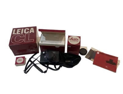 LEITZ LEICAEnsemble Leitz Leica. Avec boites rouges Leitz, boitier Leica CL n°1 408 007 (1974) avec (1 of 1)