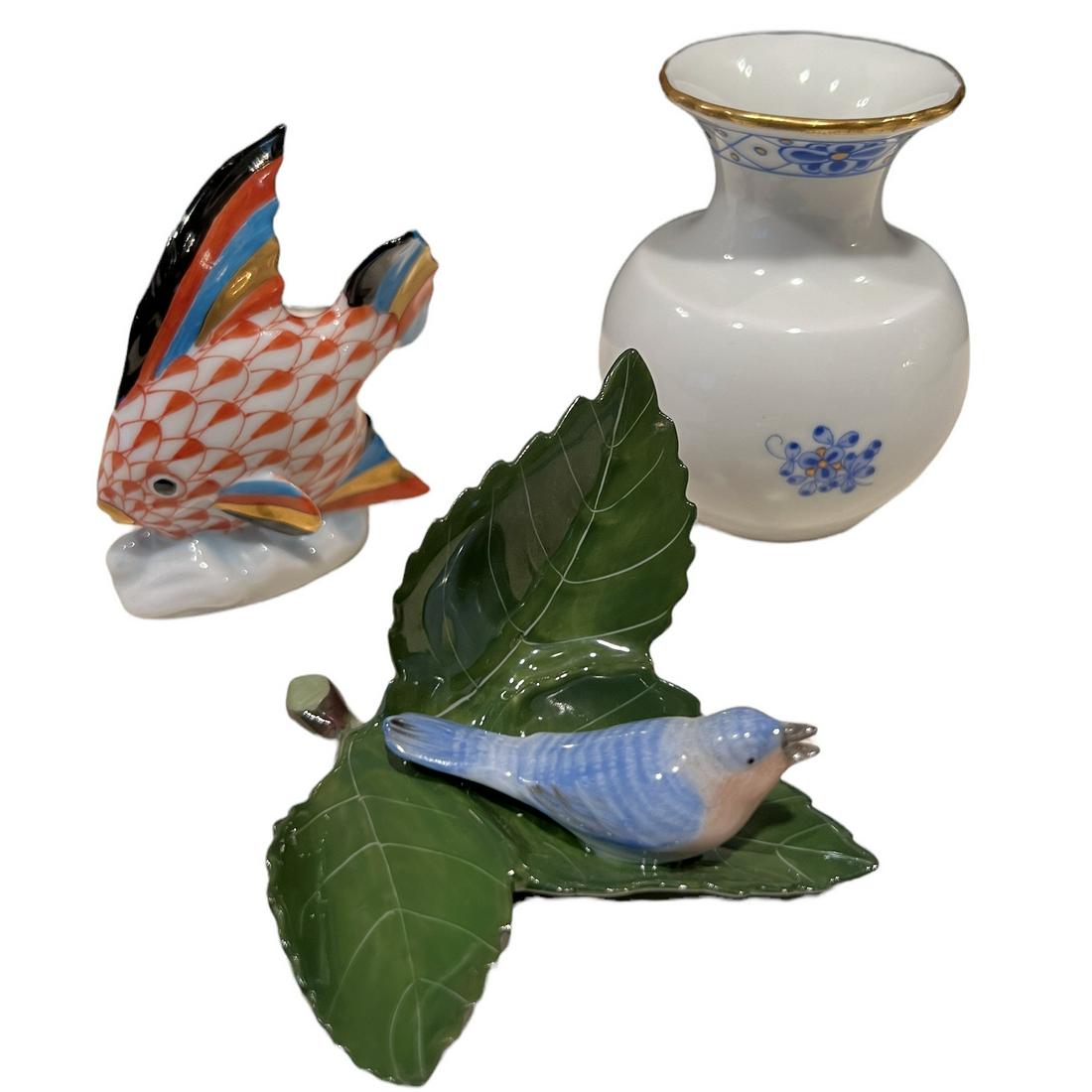 (3) Herend Porcelain Figurines, Sunfish, Bird on Leaf, Vase (1 of 5)