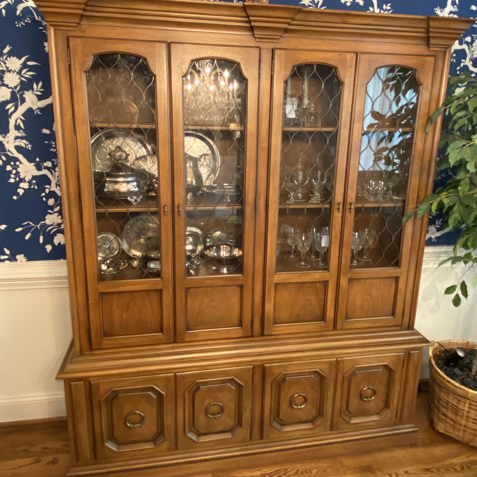 Drexel China (0534) on Apr 23, 2022 Magnolia Estate Sales