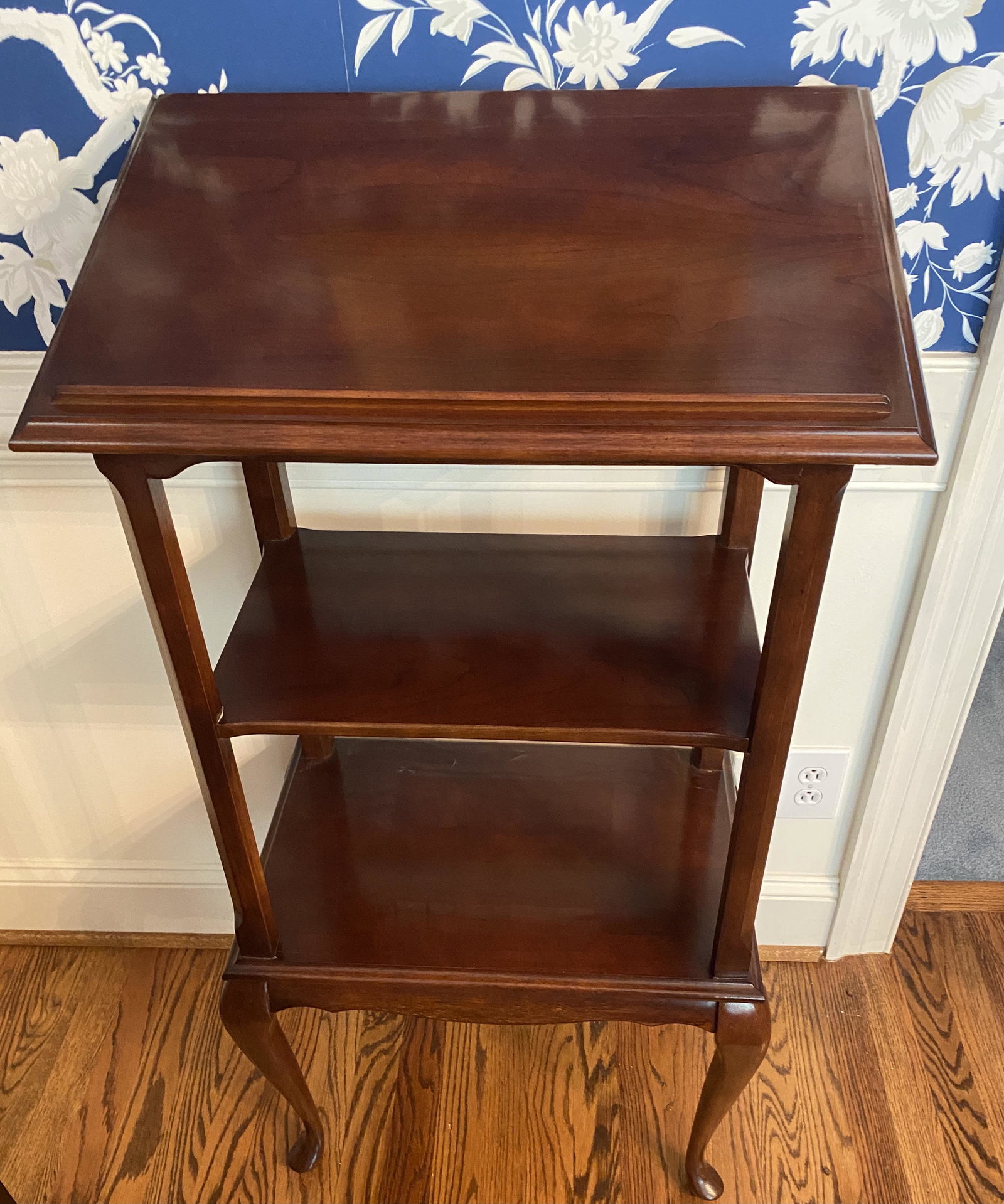 Mahogany Book Stand (1 of 5)