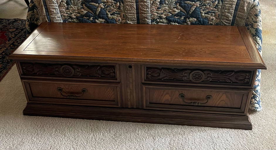 Lane, Altavista, Virginia, Cedar Chest