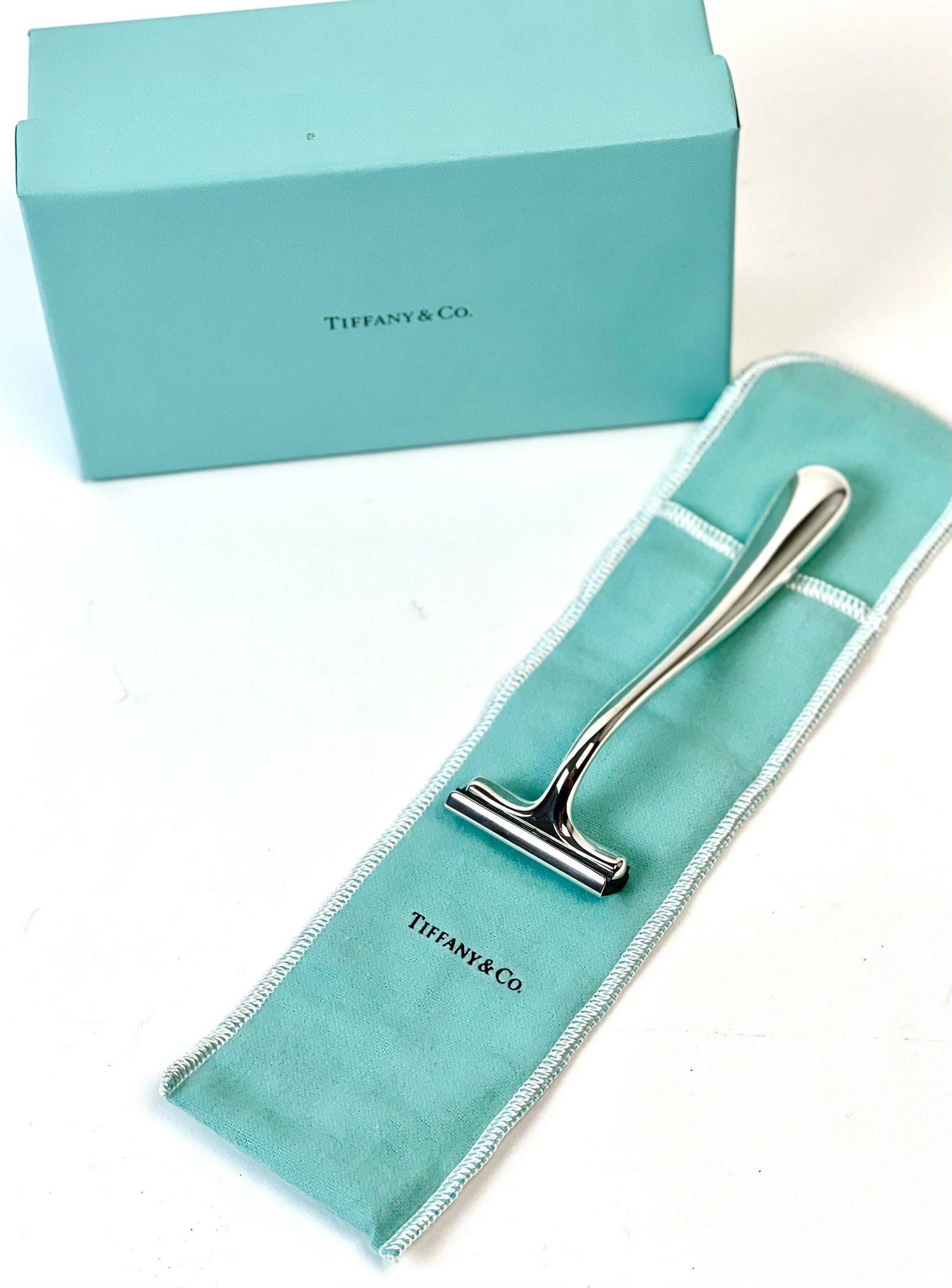 Tiffany & Co Peretti Silver Razor: Designed by Elsa Peretti of sterling silver in original bag