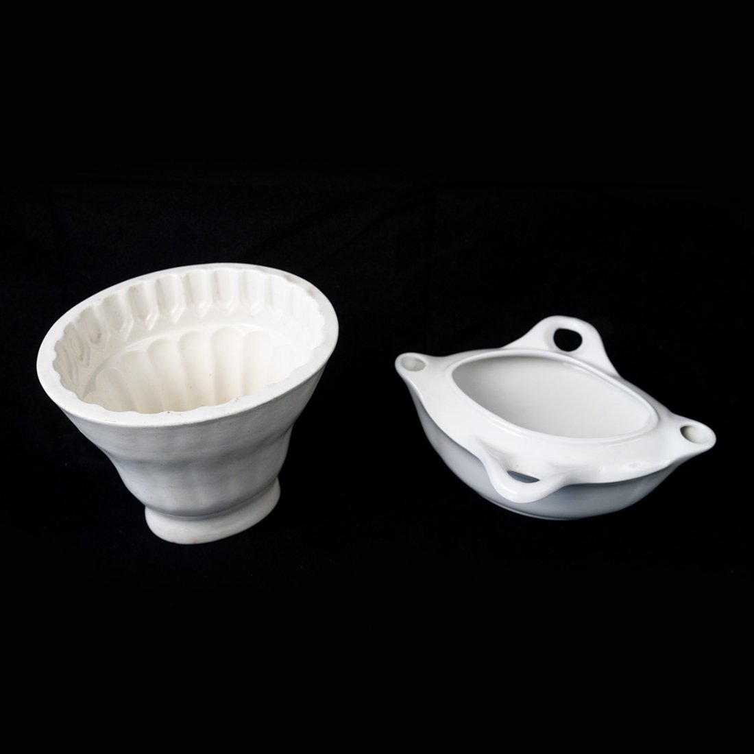 Gravy Separator by Apilco of France & Vintage Ceramic Mold (1 of 8)