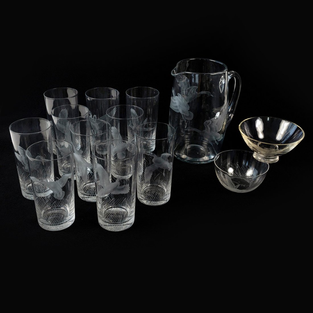Richard Bishop Signed Crystal Water Pitcher, Bowls & Glasses (1 of 7)