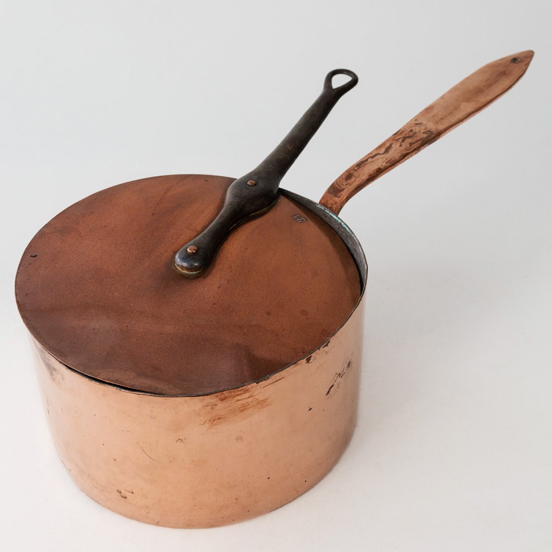 Antique Two Piece Copper Pot with Flat Style Stick handle Lid (1 of 6)