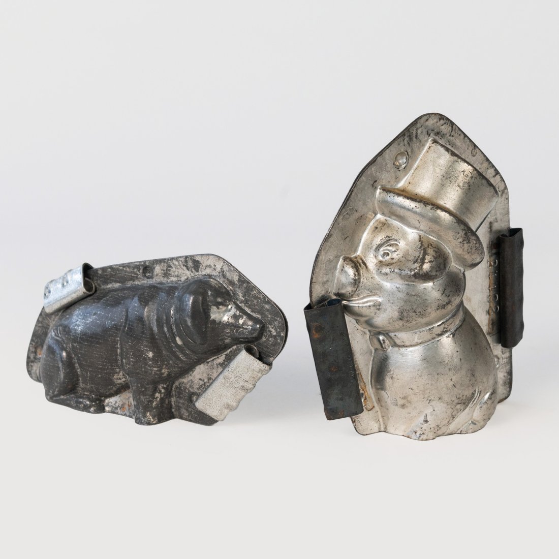 Vintage Anton Reiche Pig Chocolate Molds (1 of 10)