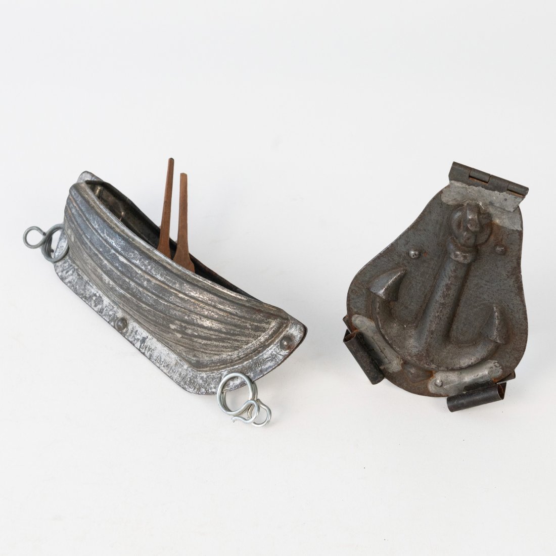 Vintage Anton Reiche Boat and Anchor Chocolate Molds (1 of 7)