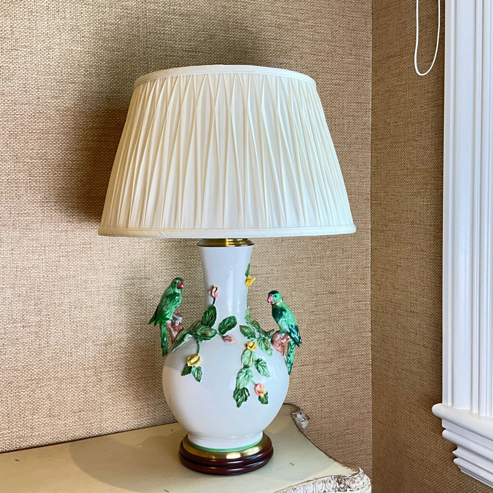 Vintage Wildwood Parrot Lamp (1 of 3)