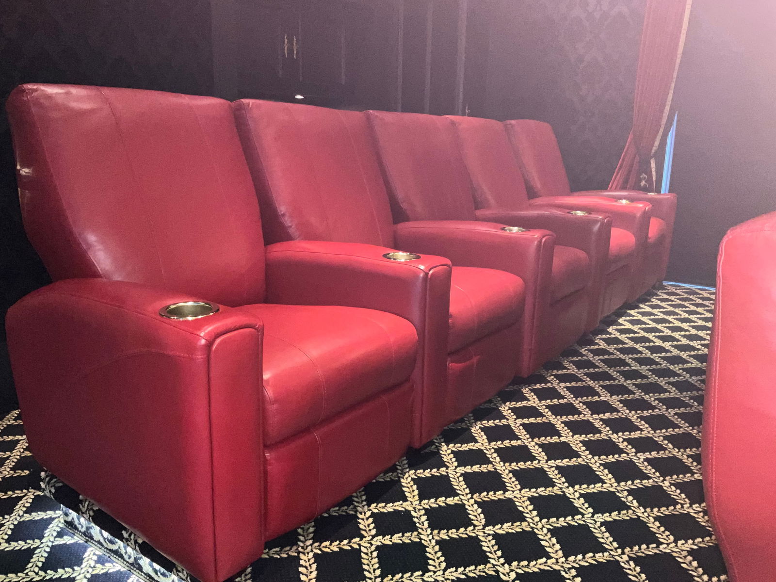 Set of 5 Red Leather Power Reclining Movie Theatre Seating (1 of 4)