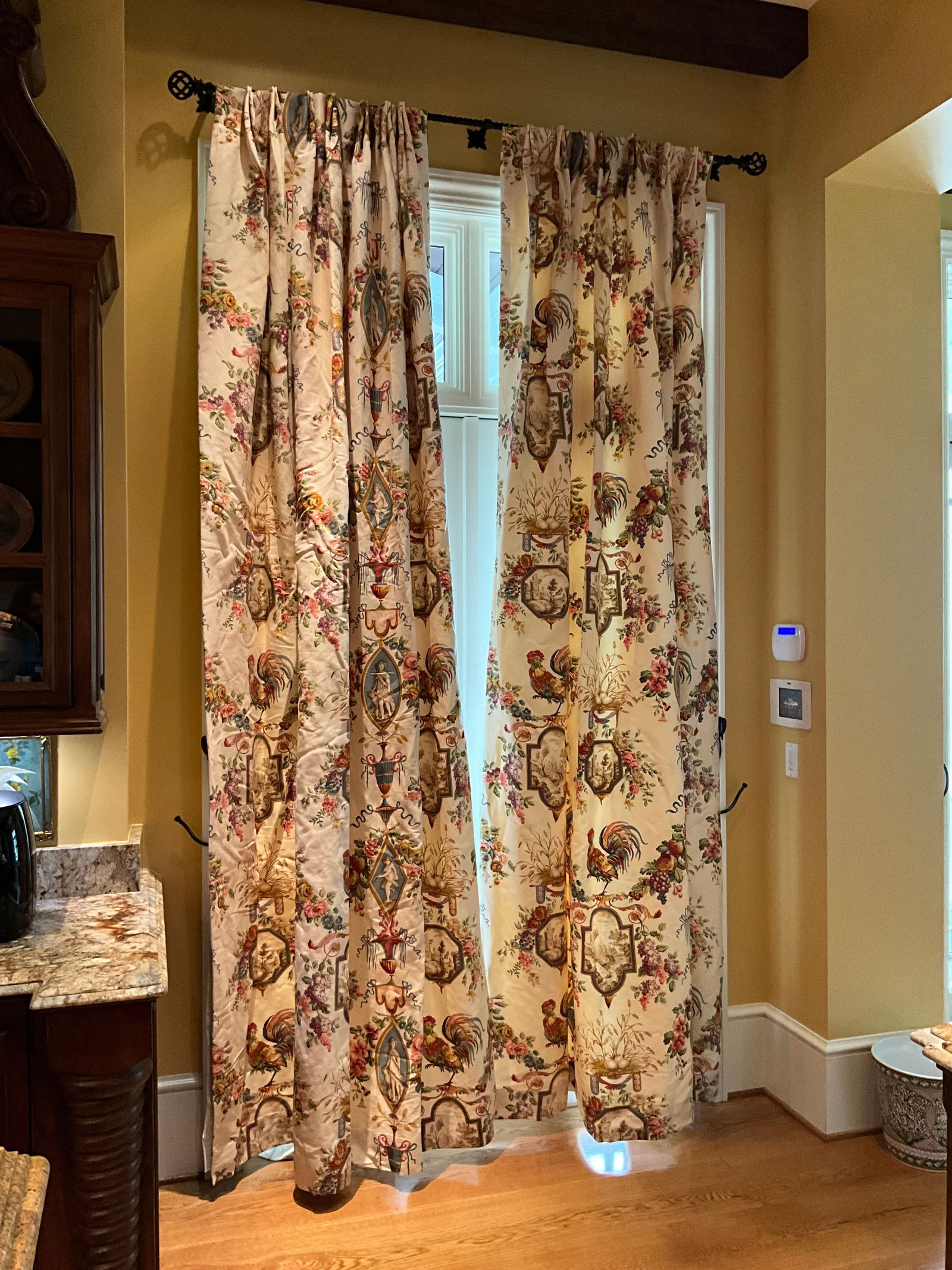 Pair of Custom Made French Country Rooster Panels (1 of 5)