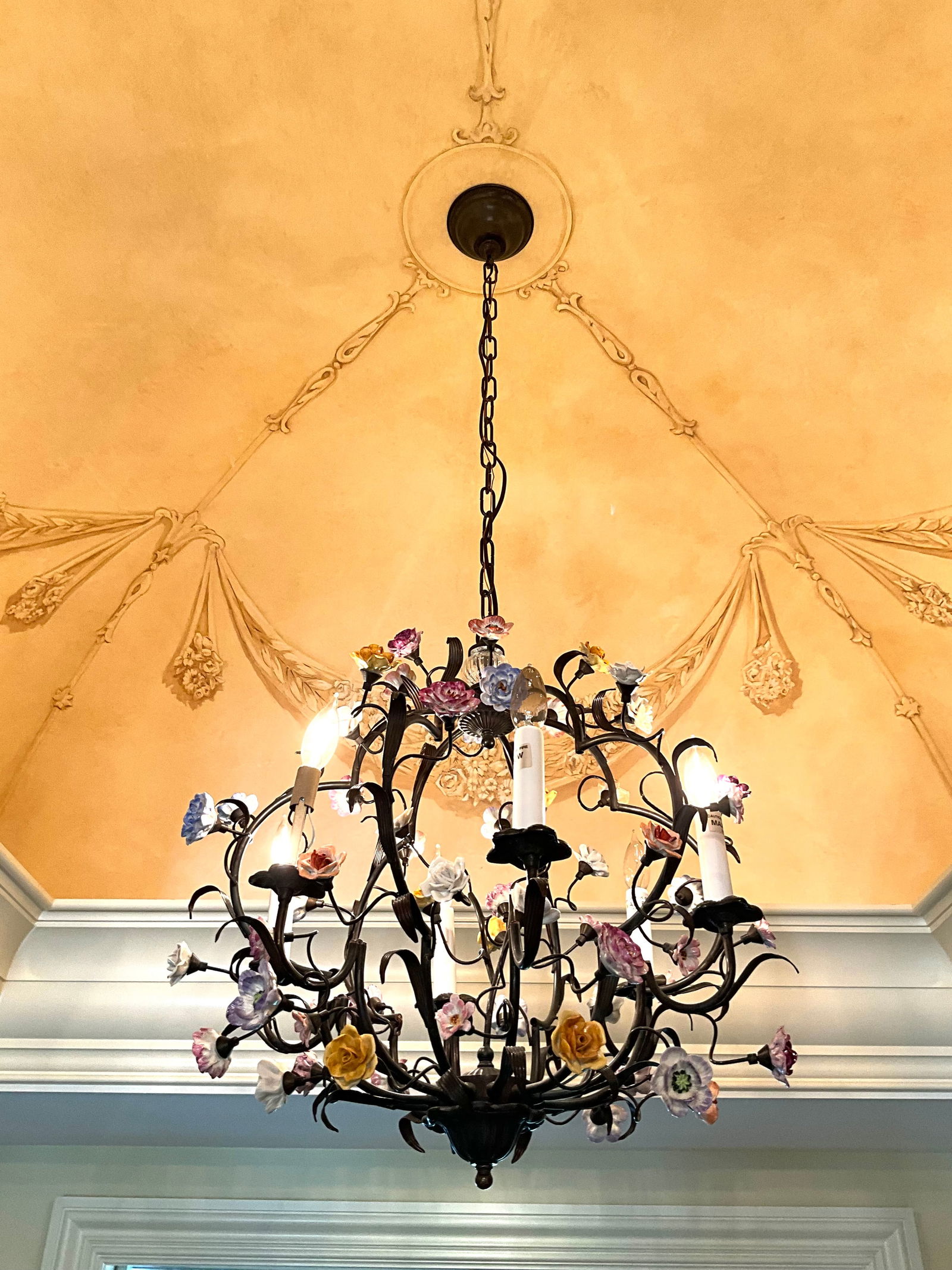 Porcelain Floral 6 Lamp Chandelier (1 of 3)
