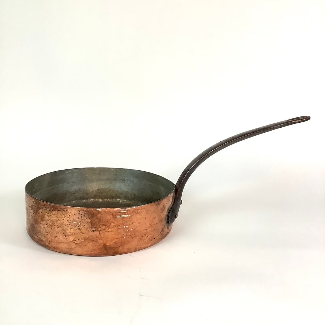 Large Copper Sauce Pan (1 of 5)