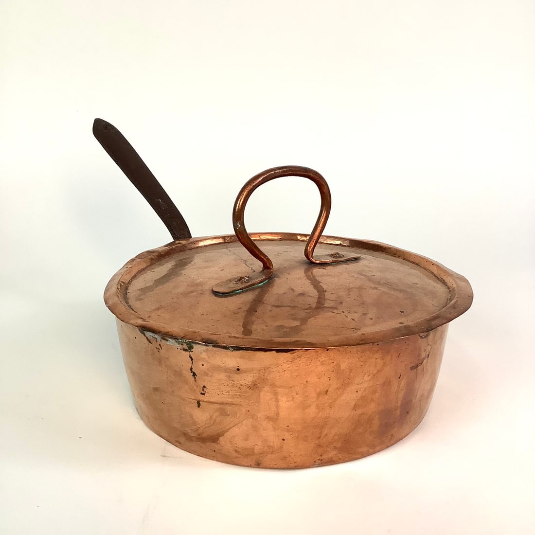 Medium Copper Sauce Pan With Lid (1 of 7)