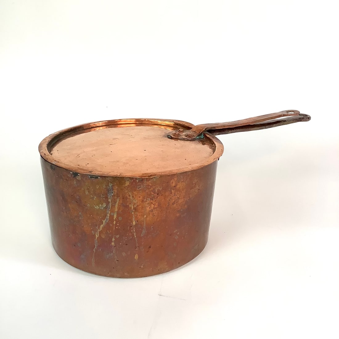 Medium Copper Pot With Copper Lid: Handle on both are copper, lid has hammer forged handle. Weighs: 4 lbs 3 oz. Measures: 8.75" diameter x 5.25" high, Lid: 9.75" diameter, Lid handle: 7.25" long, Handle: 9.25" long