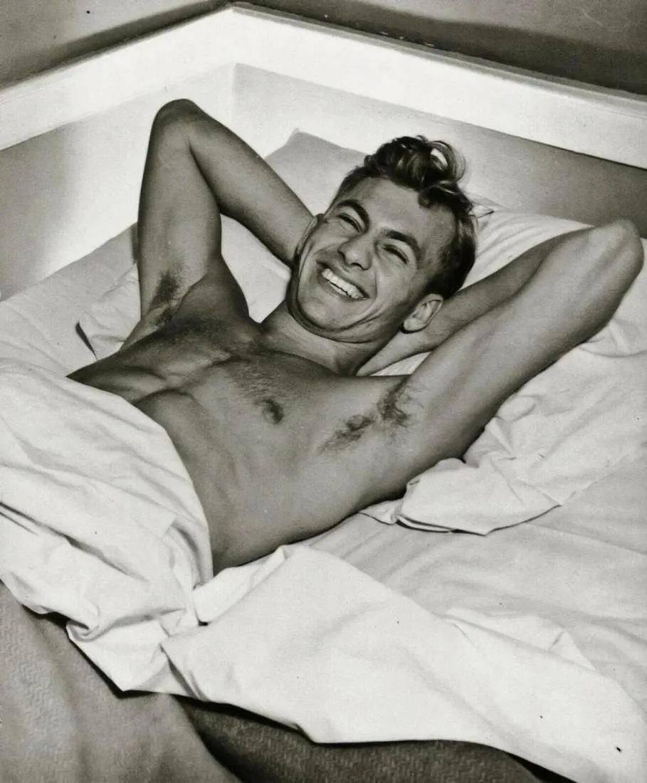 GEORGE PLATT LYNES, 1940 Robert Bishop: Photographer: George Platt Lynes (American 1907 - 1955) - Internationally renowned photographic artist - best known for portraiture, fashion, dance & nude studies. Subject: Male nude study - model is 