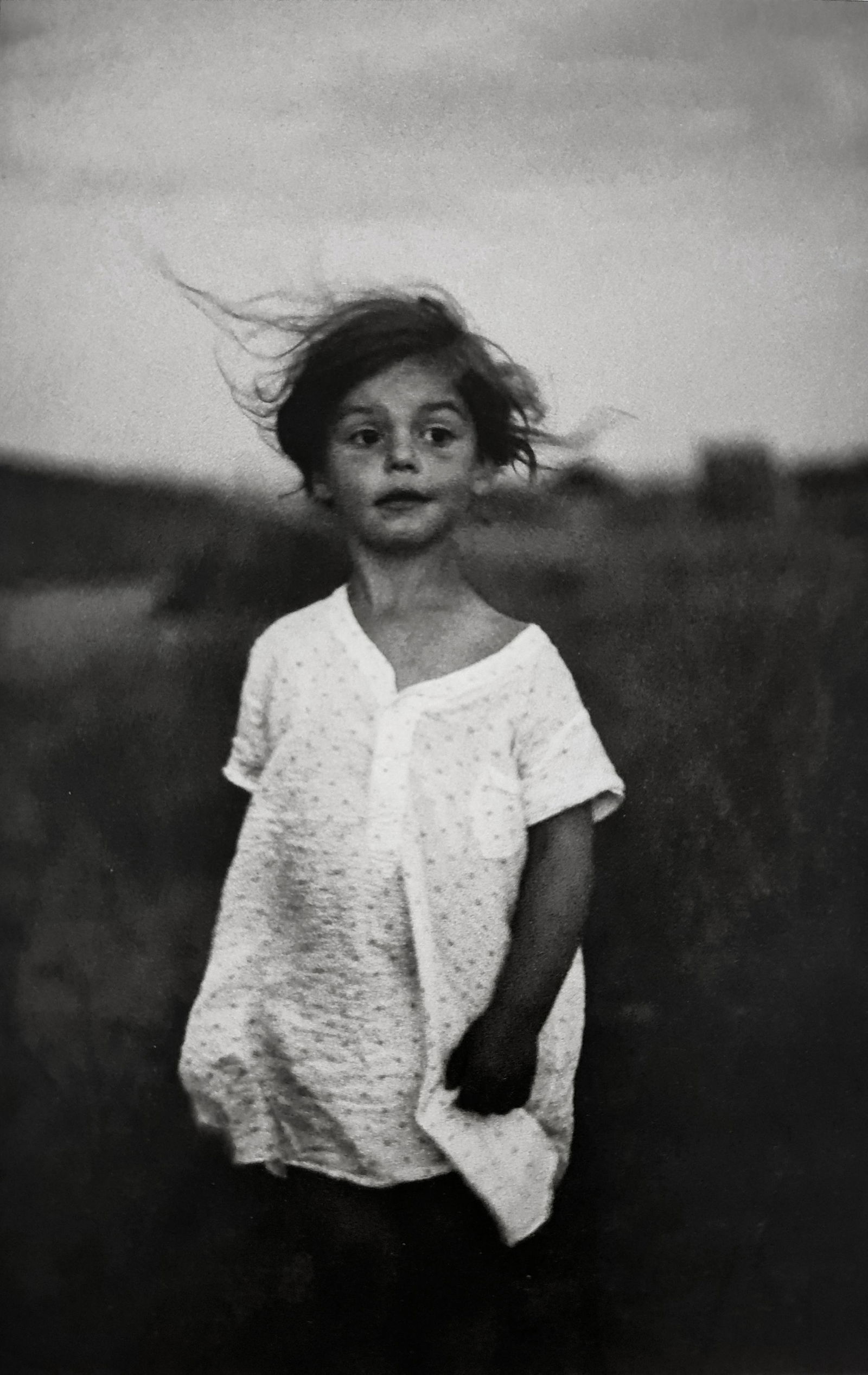 Diane Arbus, Child in a nightgown, Wellfleet, Mass, 1957 (1 of 1)