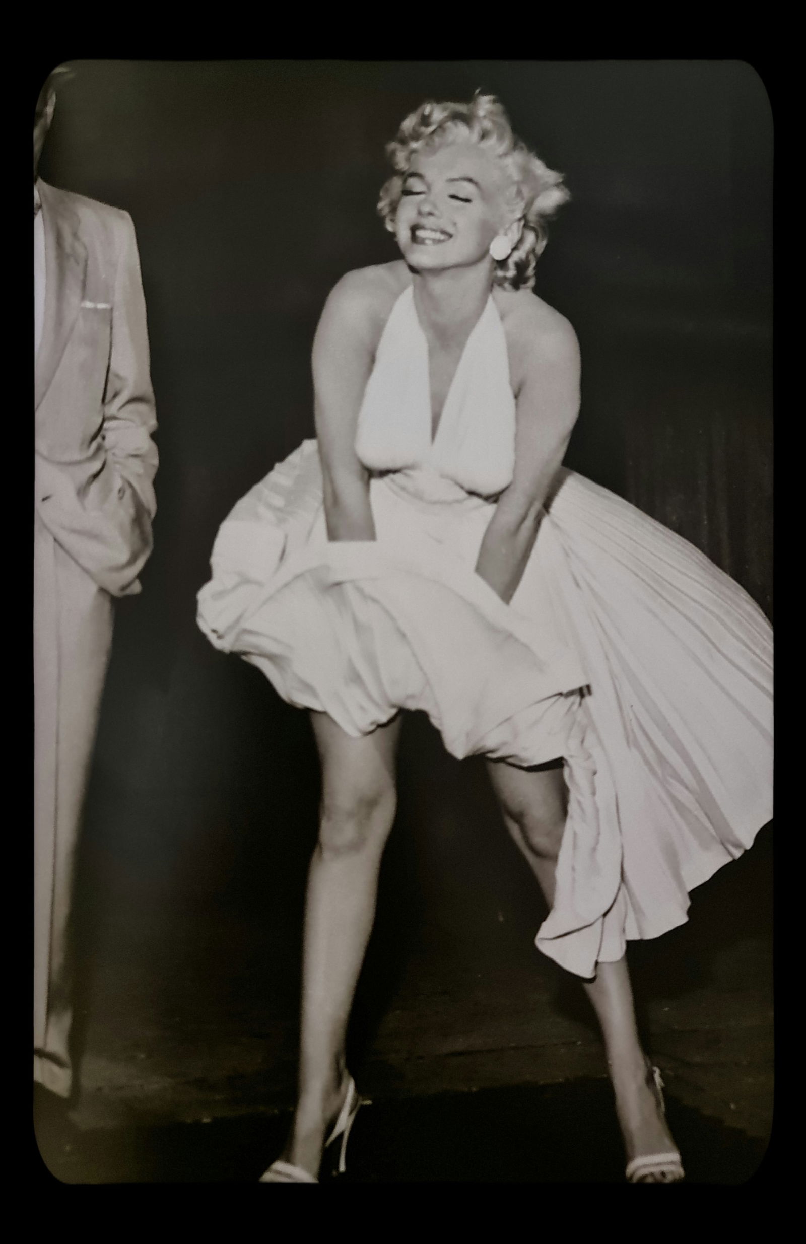 Bruno Bernard, Marilyn Monroe famous shot from The Seven Year Itch: Photographer: Bruno Bernard Subject/Title: Marilyn Monroe famous shot from The Seven Year Itch Date Of Negative: 1939 Type Of Print: Sheet Fed Photogravure/Heliogravure Date Of Print: 2000 Publisher: