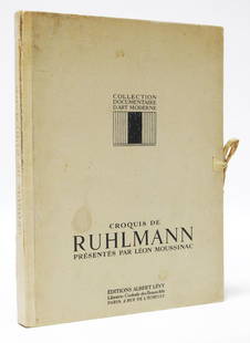 LEON MOUSSINAC: Leon MOUSSINAC - Albert LEVY EditeurCroquis de Ruhlmann, 1924 portfolio de 54 planches, texte d'introduction par Moussinac.Usures, acccidents au portfolio.