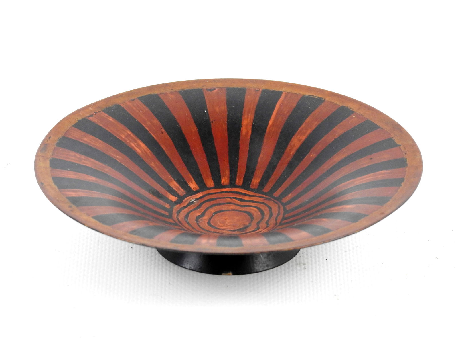 COUPE sur pied en cuivre peint dans le gout de la dinanderie. Monogramme CAN et annote Susse freres. (1 of 7)