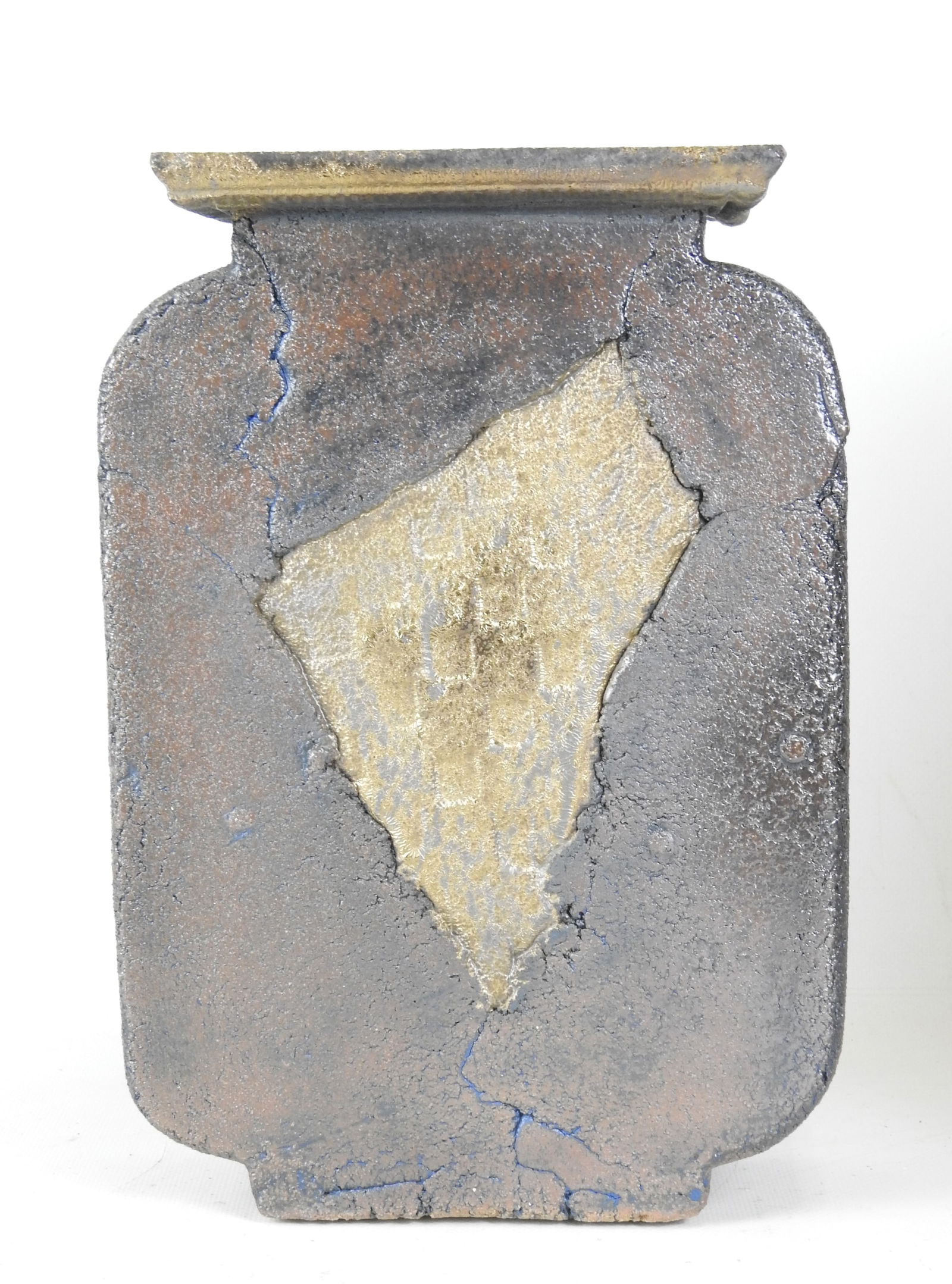 Christian FAILLAT (XXeme siecle) Important vase a: Christian FAILLAT (XXeme siecle)Important vase a panse aplatie. Signe a l interieur pres du colHauteur : 32 - Longueur 22 cm