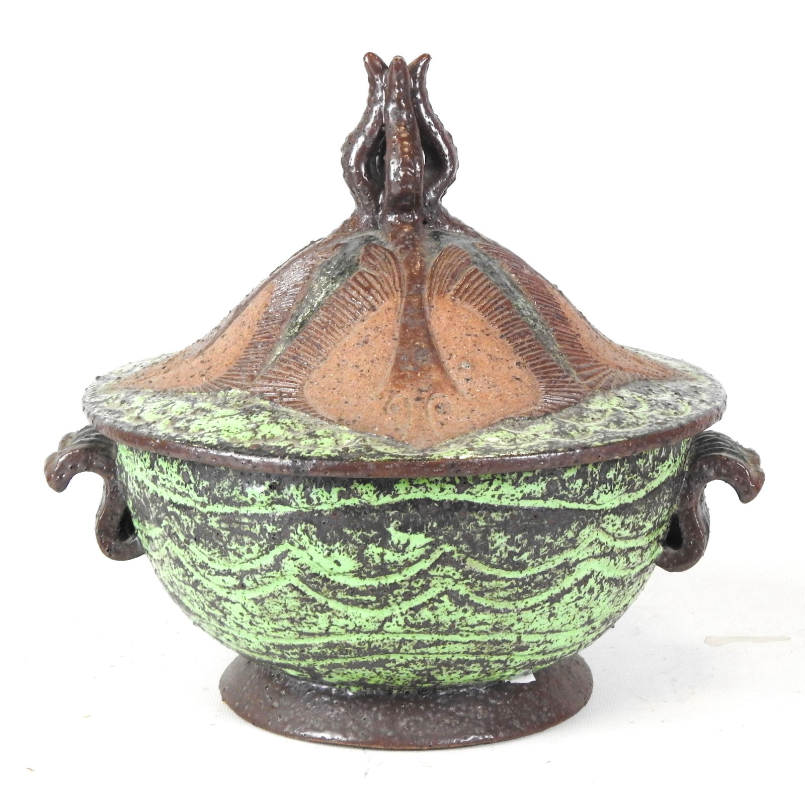 Anonyme Grande soupiere en gres a deux anses, le c (1 of 1)