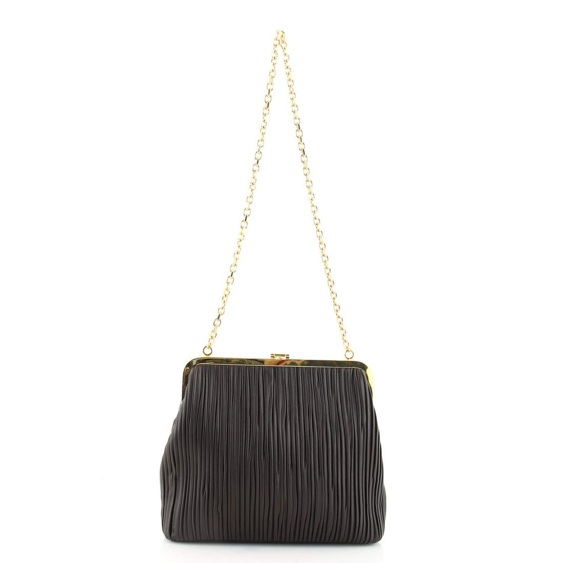 Mark Cross Susanna Shoulder Bag Pleated Leather: Mark Cross Susanna Shoulder Bag Pleated Leather Exterior Color: Black Interior Color: Red Exterior Material: Leather Interior Material: Leather Hardware Color: Gold Accessories: Dust bag