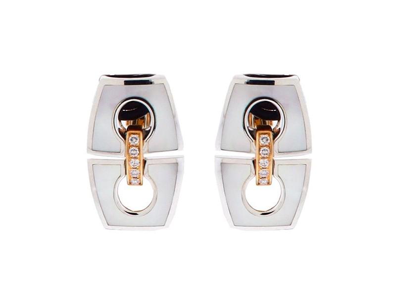 Chimento 18K Pink & White Gold Noblesse Mother of Pearl & Diamond Earrings: Chimento 18K Pink & White Gold Noblesse Mother of Pearl & Diamond Earrings Product Code: 332263001817-E Brand: Chimento Condition: Never Worn Metal: Rose Gold Size and Fit: Dimension: 92 x .57" Ch