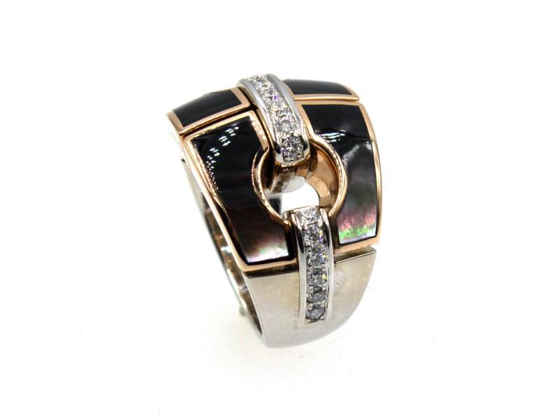 Chimento Noblesse Diamond Mother of Pearl 18 Karat White and Rose Gold Ring: Chimento Noblesse Diamond Mother of Pearl 18 Karat White and Rose Gold Ring RBJ no: 123725582104-E Brand: Chimento Condition: Pre-Owned Metal: White Gold Stone: Diamond RBJ no: 123725582104-E ---