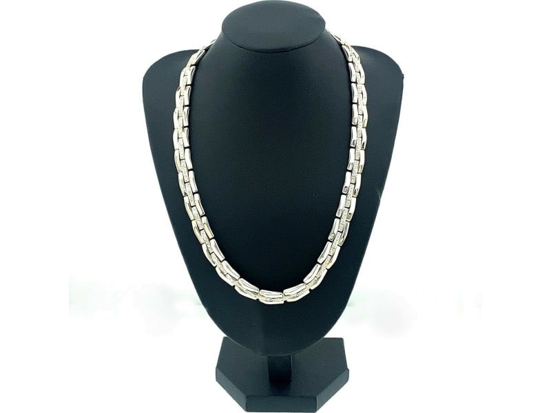 CHIMENTO Articulate Three Row Diamond Links 1.93 Tcw Necklace 18kt White Gold: CHIMENTO Articulate Three Row Diamond Links 1.93 Tcw Necklace 18kt White Gold Product Code: 203861952240-E Condition: Pre-Owned Model: 203861952240-E ---- Item Specifics:Base Metal: White GoldBrand: C