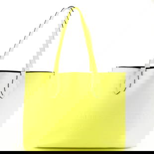 Burberry Remington Tote Embossed Leather Large: Burberry Remington Tote Embossed Leather Large , Exterior Color: Yellow Interior Color: Black, Yellow Exterior Material: Leather Interior Material: Leather, Microfiber Hardware Color: Aged Gold Acc