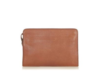 Burberry Leather Clutch Bag: Burberry Leather Clutch Bag Product Code: 1EBUCL004 Brand: Burberry Condition: Pre-Owned