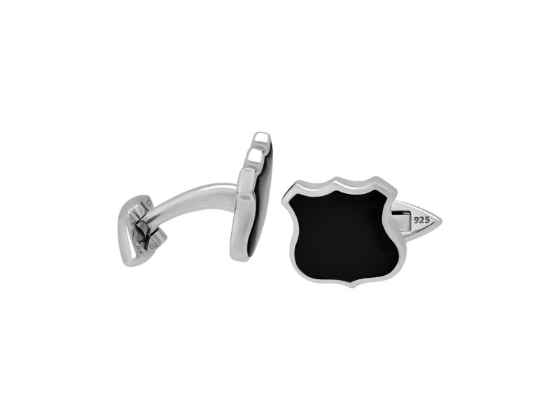 Stephen Webster 925 Sterling Silver Highwayman Shield Inlay Cufflinks: Stephen Webster 925 Sterling Silver Highwayman Shield Inlay Cufflinks Product Code: 232305493352-E Condition: Never Worn Metal: Sterling Silver Size and Fit: Dimensions: 16.5 x 16 mm.