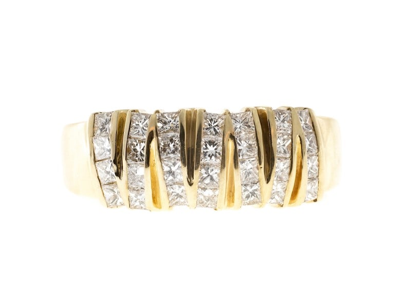 Vintage 14K Yellow Gold With 1.56ct Diamond Zig Zag Channel Ring Size 13.5: Vintage 14K Yellow Gold With 1.56ct Diamond Zig Zag Channel Ring Size 13.5 Product Code: 382-351-1510-01C9A Condition: Pre-Owned Metal: Yellow Gold Stone: Diamond Model Size and Fit: Ring Size: 13