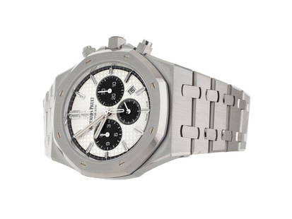 Audemars Piguet Royal Oak Chronograph Silver: Audemars Piguet Royal Oak Chronograph Silver Product Code: 304983363603-E Brand: Audemars Piguet Condition: Pre-Owned Model: Audemars Piguet Royal Oak