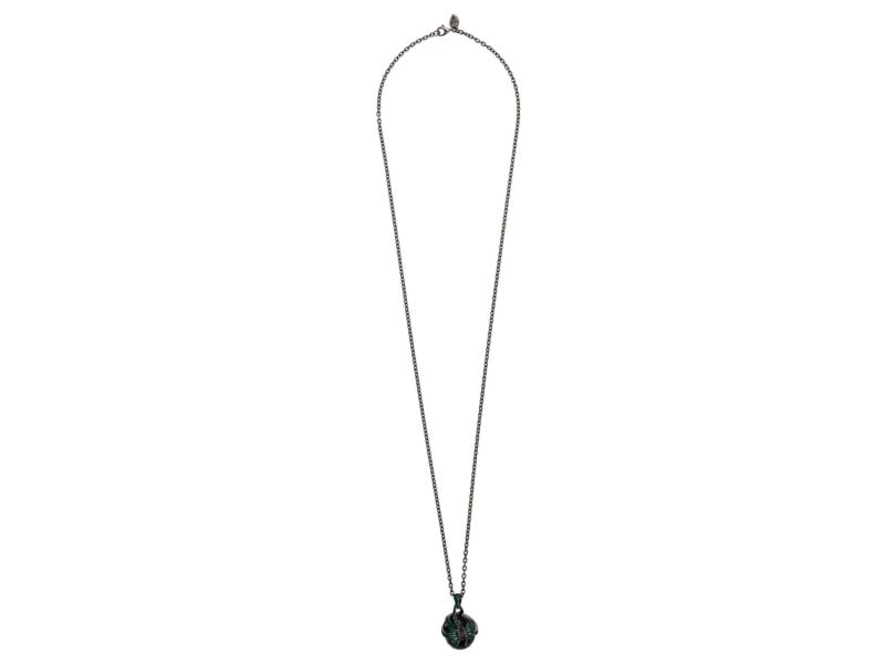 Stephen Webster 925 Sterling Silver Forget Me Knot Fashion Rock Green Enamel Bow Necklace: Stephen Webster 925 Sterling Silver Forget Me Knot Fashion Rock Green Enamel Bow Necklace Product Code: 262971030998-E Condition: Never Worn Size and Fit: Dimensions: 1.35 x .92", Length: 30" Stephen