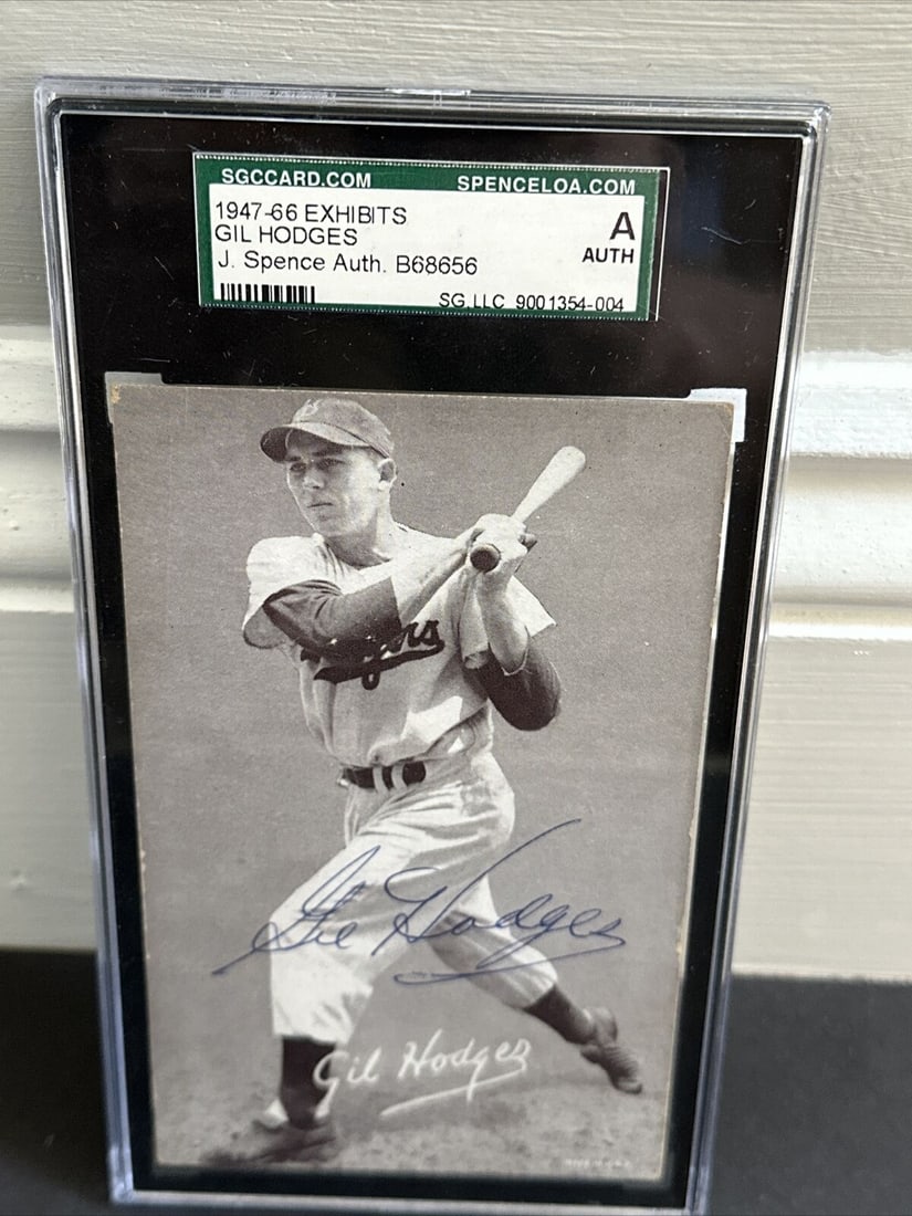 gil hodges signed 1947 exhibit card photo dodgers HOF bold auto JSA / sgc coa: gil hodges signed 1947 exhibit card photo dodgers HOF bold auto JSA / sgc coa GIL HODGES Signed 1947 Exhibit Card Photo Dodgers Hof Bold Auto Jsa / SGC Coa RBJ no: 7371377672280