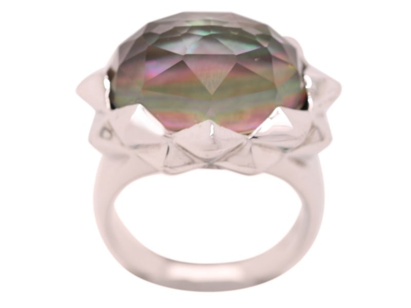 Stephen Webster Ring And Earrings Set: Stephen Webster Ring And Earrings Set Product Code: 22229CR Brand: Stephen Webster Condition: Pre-Owned Metal: Silver Brand: Stephen Webster Gender: Womens Condition: Pre-Owned M