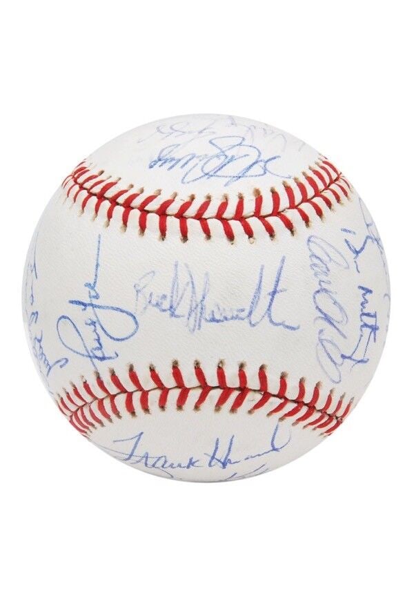 1993 NY YANKEES TEAM SIGNED BALL MATTINGLY BOGGS O'NEILL HOWE MAAS SHOWALTER +15 (1 of 7)