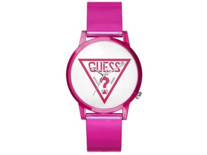 Guess womens Classic: Guess womens Classic Stainless steel case, Rubber strap, White dial, Quartz movement, Scratch resistant mineral, Water resistant up to 3 ATM - 30 meters - 100 feet Product Code: V1018M4-39B2A Brand: G