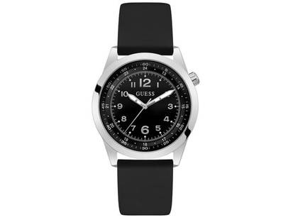 Guess mens Classic: Guess mens Classic Stainless steel case, Rubber strap, Black dial, Quartz movement, Scratch resistant mineral, Water resistant up 5 ATM - 50 meters - 165 feet Product Code: GW0494G1-39B2A Brand: Guess