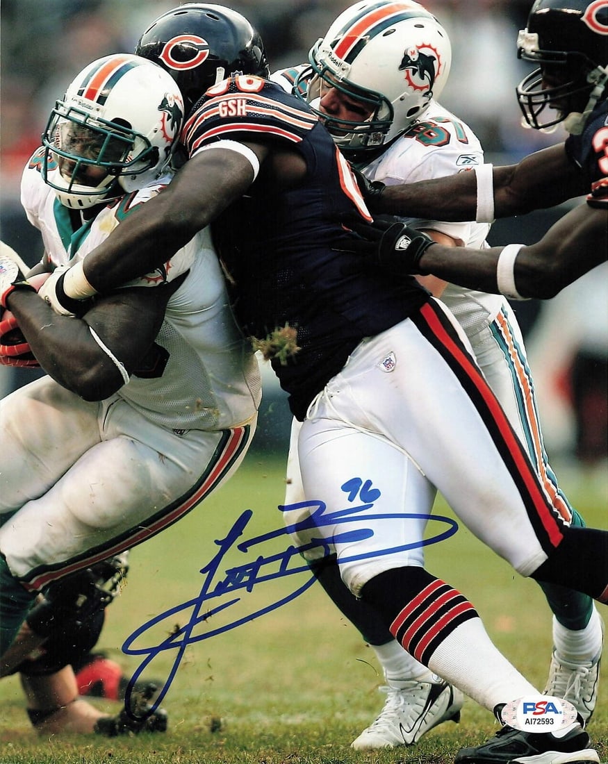 ALEX BROWN Signed 8x10 photo PSA/DNA: ALEX BROWN Signed 8x10 photo PSA/DNA ALEX BROWN Signed 8x10 photo PSA/DNA Chicago Bears Autographed SKU no: 7258399932504