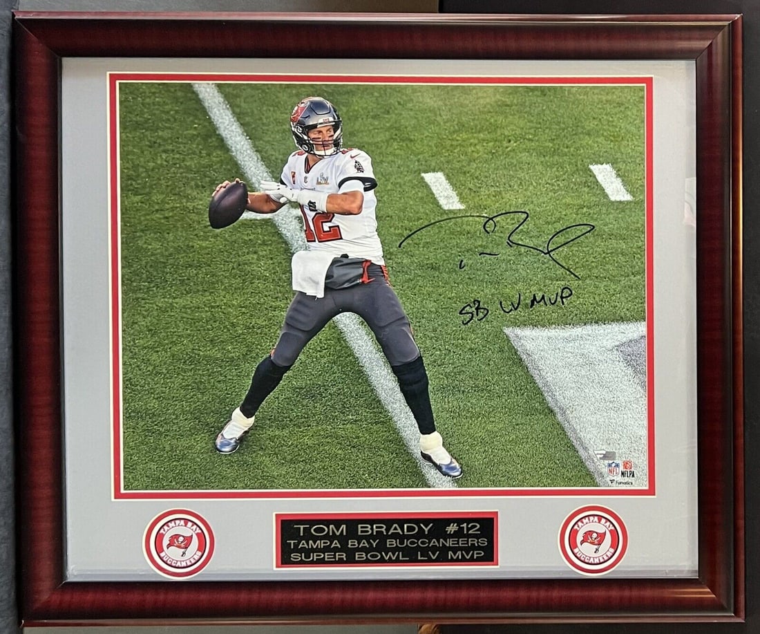 Tom Brady Signed 16x20 Super: Tom Brady Signed 16x20 Super Bowl MVP INS Photo Framed Buccaneers Auto Fanatics Tom Brady Signed 16x20 Super Bowl MVP INS Photo Framed Buccaneers Auto Fanatics SKU no: RBJ7260841377880