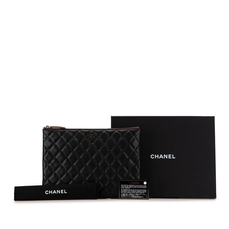 CHANEL Matelasse Coco Mark Clutch Bag: CHANEL Matelasse Coco Mark Clutch Bag Second Bag Black Caviar Skin 240927N Condition: Pre-owned Brand: CHANEL Style: Hand Bag Exterior Material: Leather Exterior Color: Unknown Department: Ladies