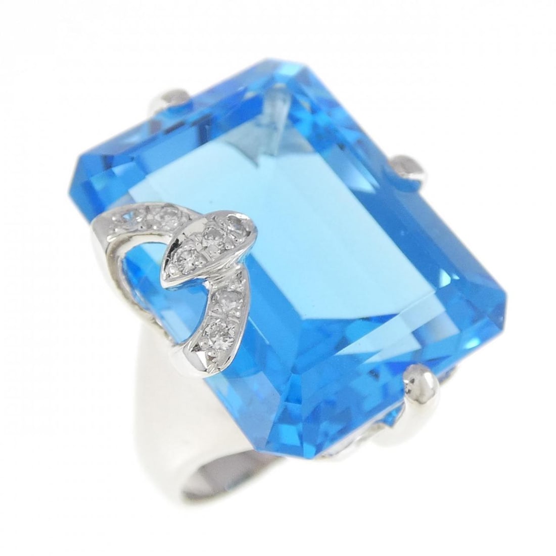 Authentic K18WG PT Blue Topaz Ring (1 of 4)