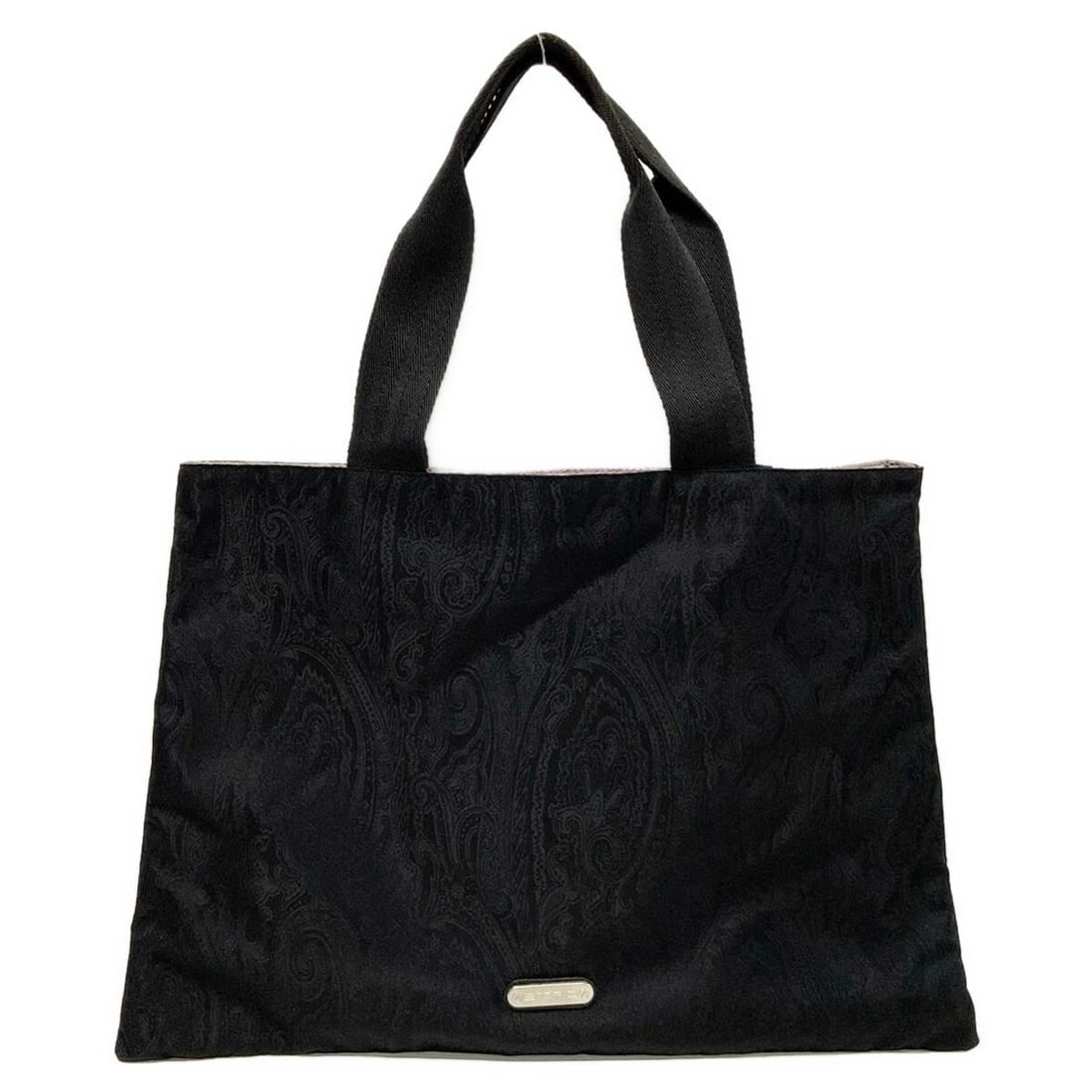 Auth ETRO - Black Nylon Tote: Auth ETRO - Black Nylon Tote Bag Condition: Pre-owned Brand: ETRO Style: Tote Bag Exterior Color: Black Exterior Material: Nylon Accessories: Pouch (not removable) ConditionRank: 6 <b