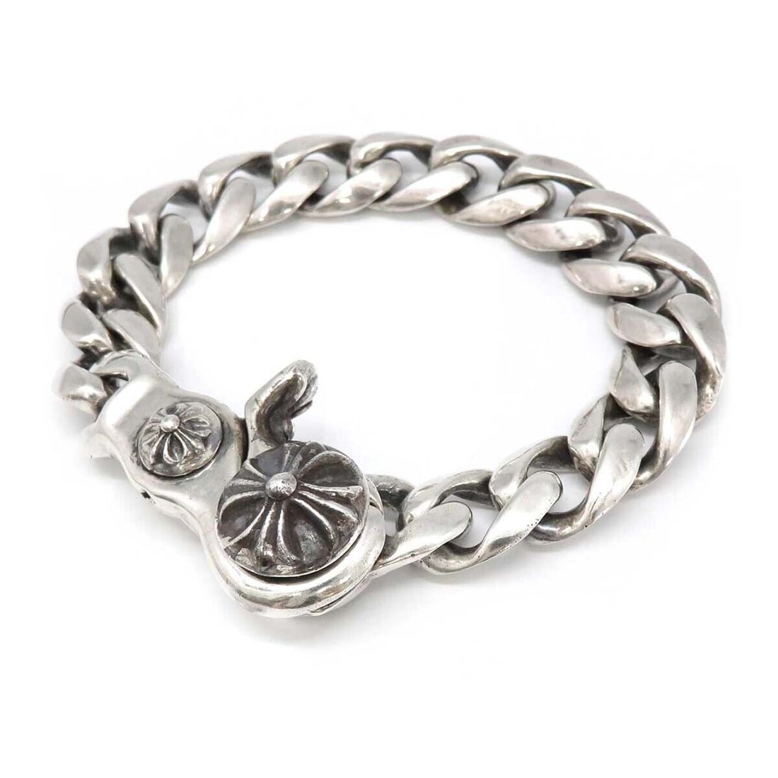CHROME HEARTS Link Clip Bracelet 15LINK: CHROME HEARTS Link Clip Bracelet 15LINK SV925 Unisex Condition: Pre-owned Brand: CHROME HEARTS Country: Japan SN: MOR_0820 Department: Men Style: bracelet Material: NA Color: N/A