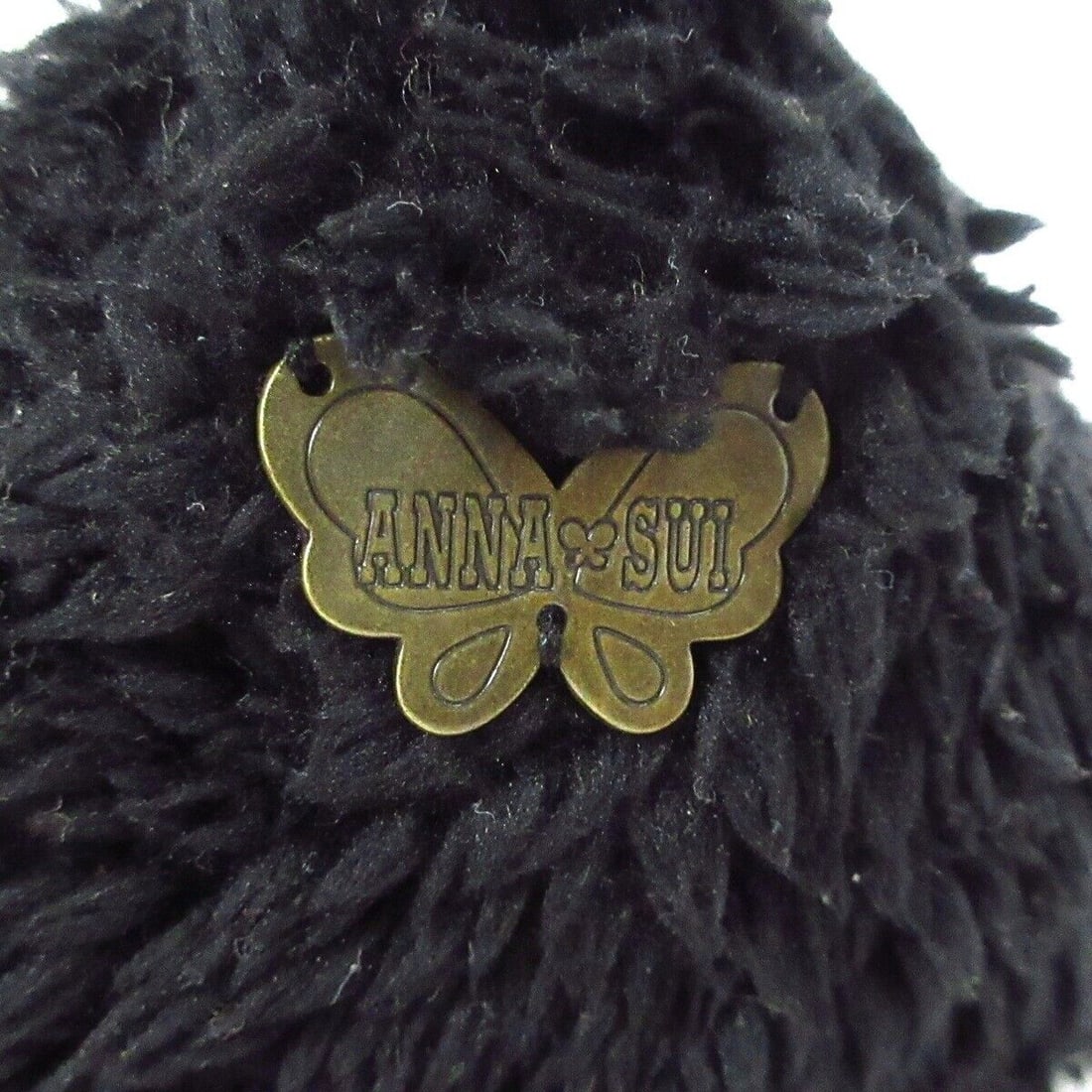 Auth ANNA SUI - Black Chemical: Auth ANNA SUI - Black Chemical Fiber Accessory Condition: Pre-owned Brand: ANNA SUI Style: Accessory Color: Black Material: Chemical Fiber ConditionRank: 6 Type: Accessory <