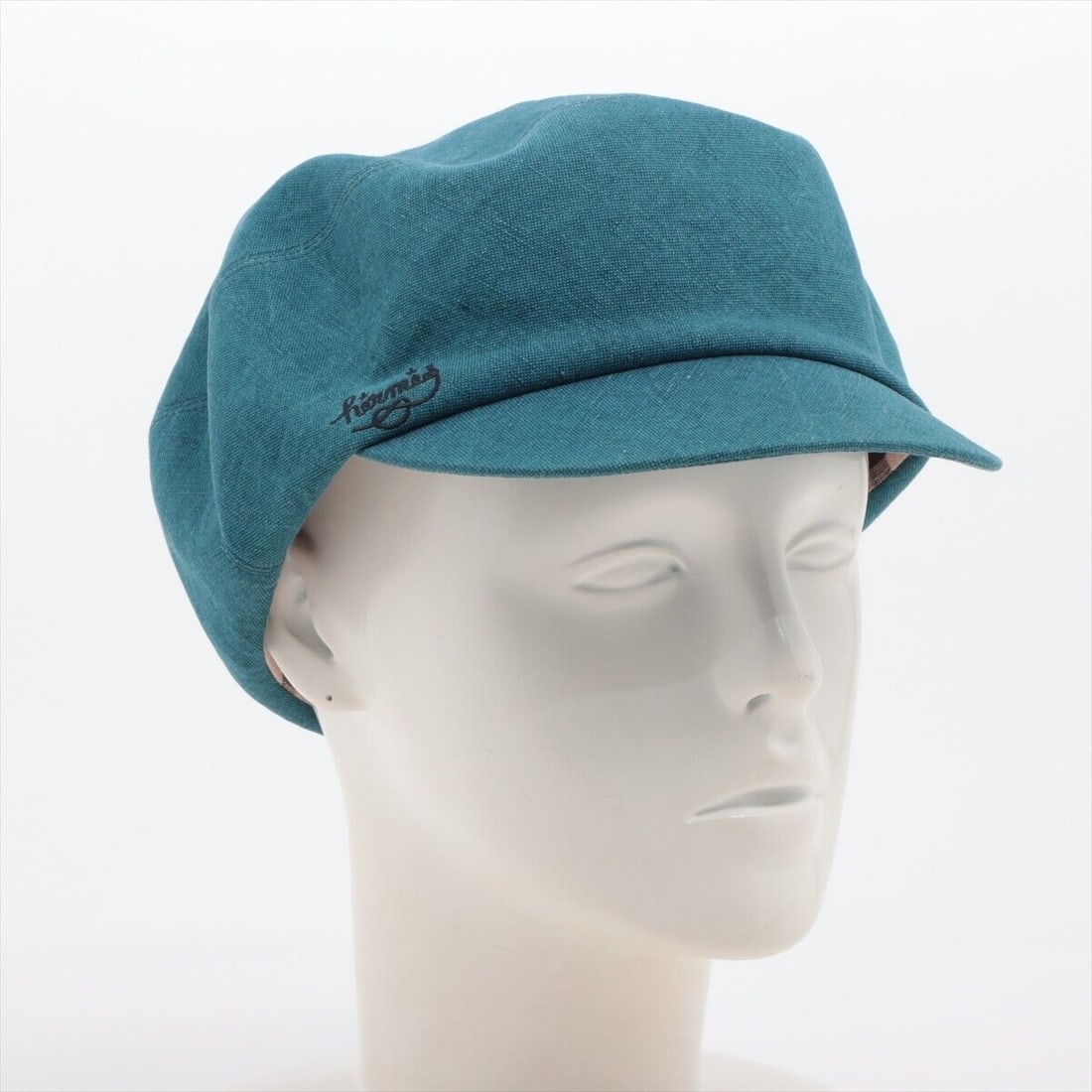 Hermes Newsboy Cap 58 Cotton blue: Hermes Newsboy Cap 58 Cotton blue denim Condition: Pre-owned Detail Notes: ?Good : Used with a few stains and/or scratches. A3220617? Style: Hat, other Material: Cotton Color: blue denim Size: 58